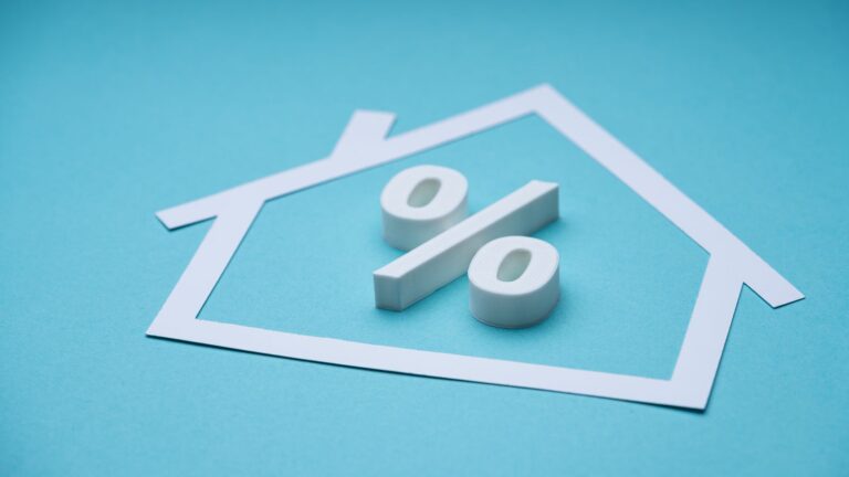 La Banque du Canada garde le cap : les taux d’intérêt demeurent à 2,25 %