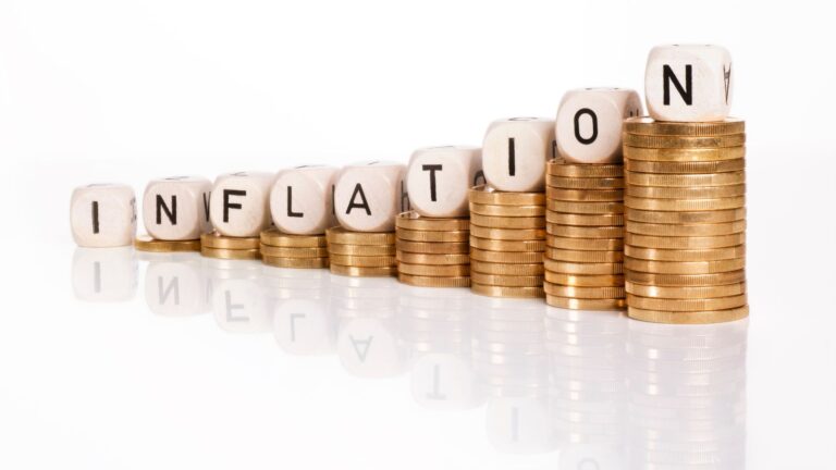 L'inflation accélère au Québec : les ménages ressentent davantage la pression sur leur budget