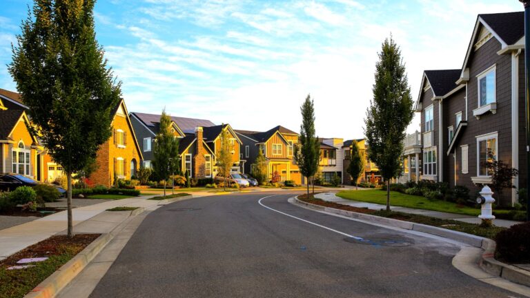 Immobilier au Canada : le marché se rééquilibre et les règles du jeu changent pour acheteurs et vendeurs