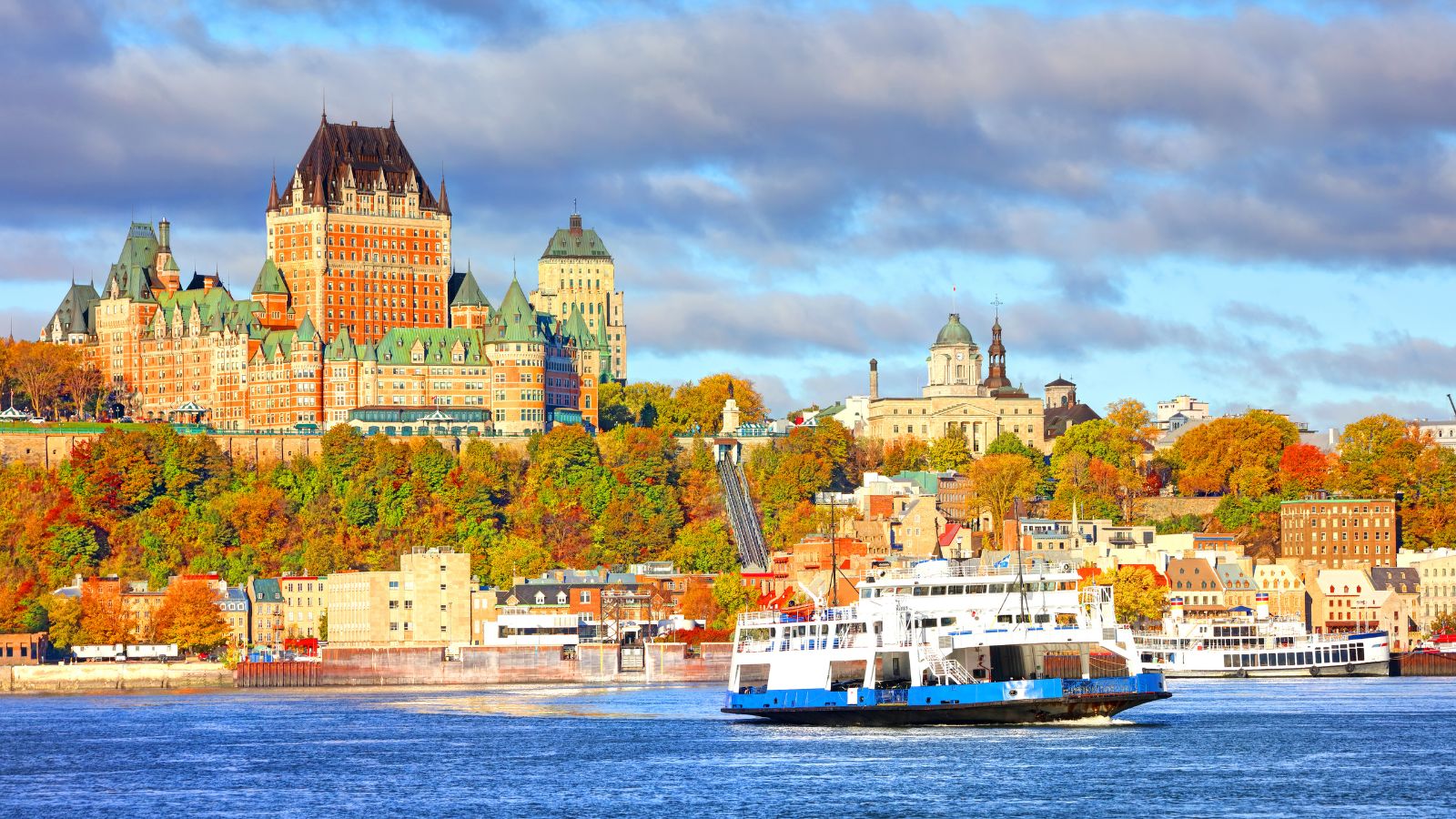 Le marché immobilier de Québec surchauffe : les acheteurs manquent de choix et les prix montent vit