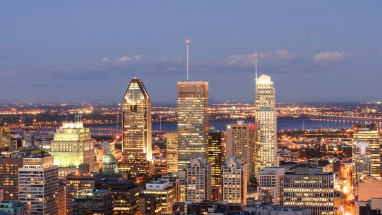 Immobilier au Québec : les ventes chutent, l’offre explose… mais les prix résistent encore
